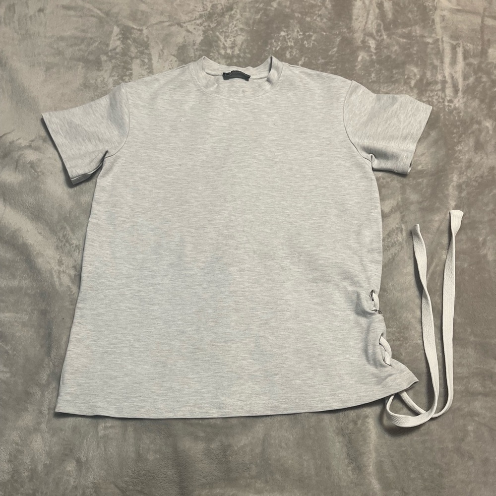 The fifth label women top